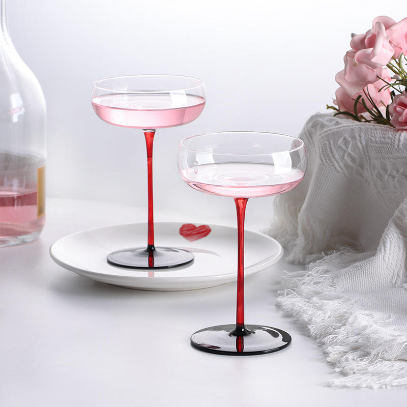 Verre à Cocktail en Clip Rouge - Glow In The Dark Party Glasses avis et prix