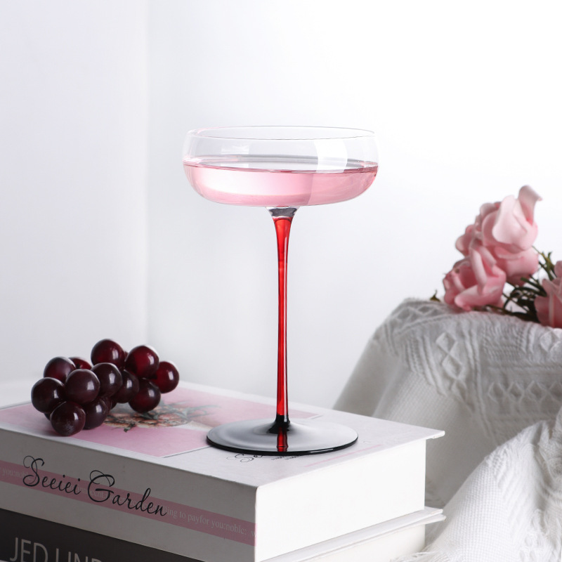 Verre à Cocktail en Clip Rouge - Glow In The Dark Party Glasses avis et prix